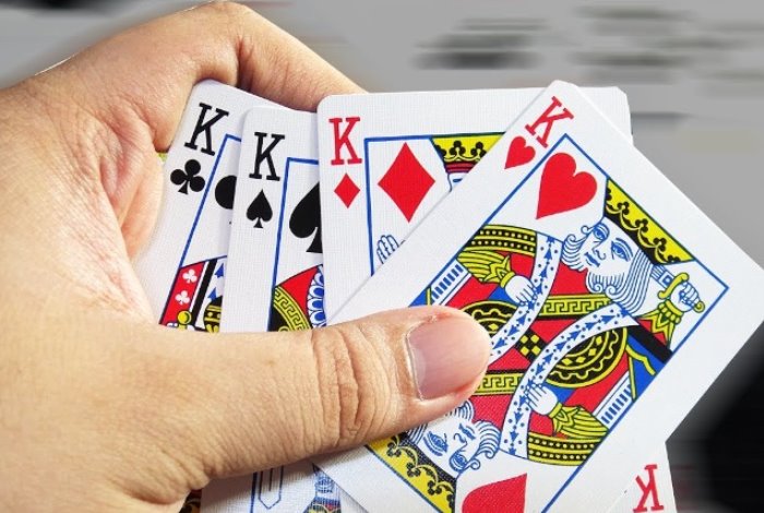 Chơi game bài online có lừa đảo không? Dấu hiệu nhận biết trang game bài online lừa đảo